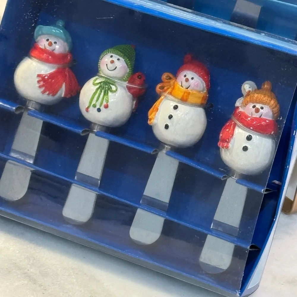 St Nicholas Square Set of 2 Snowman Spreaders 8 total - Picture 2 of 5